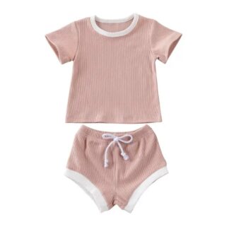 Lounge Set - Pink Introducing our Baby Lounge 2 Piece Set, the perfect addition to your little one's wardrobe! Made from soft and breathable 95% cotton and 5% spandex, this set is designed to keep your baby comfortable and cool all day long.